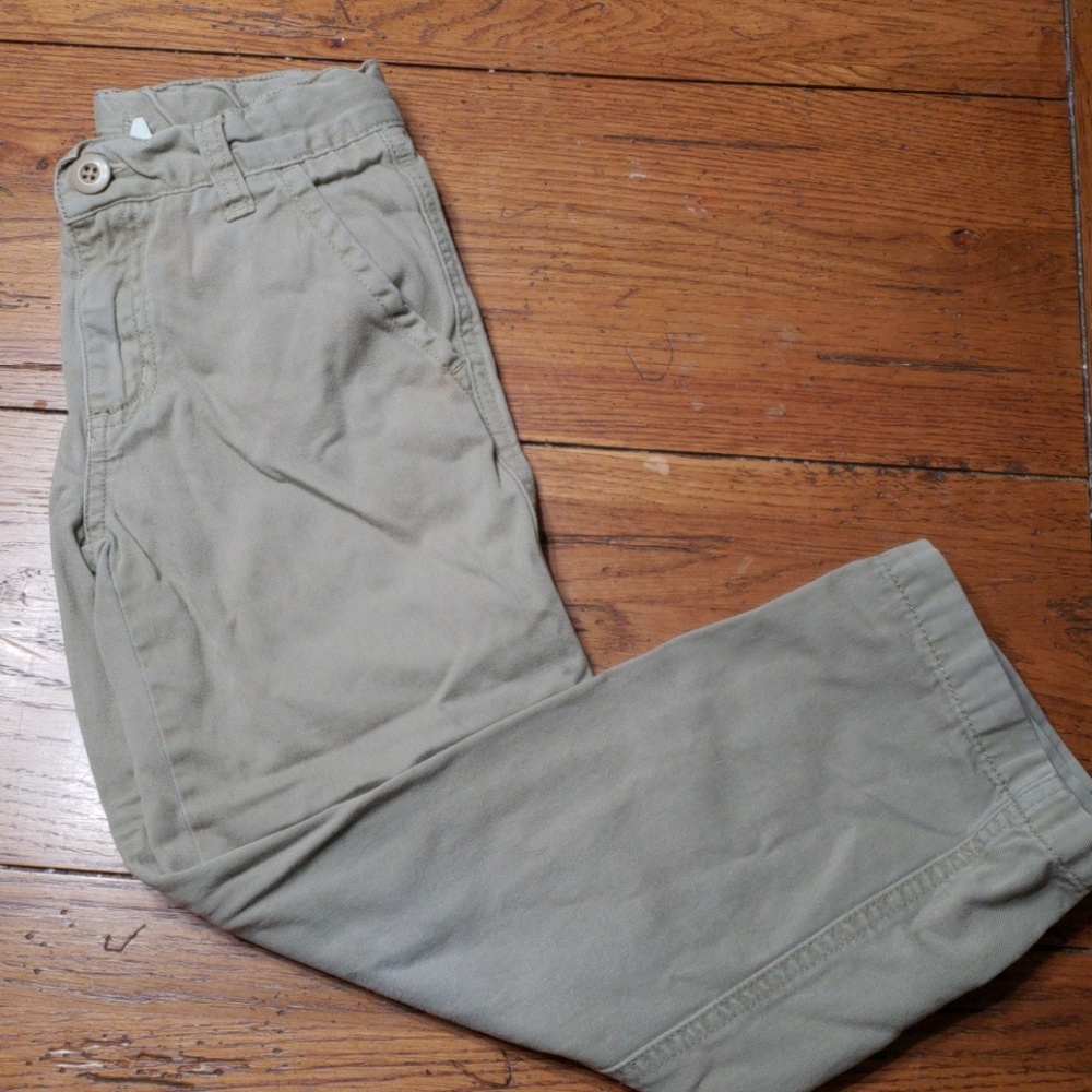 Crazy 8 khakis
